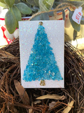 Load image into Gallery viewer, Pop-up Mosaic tree ornament